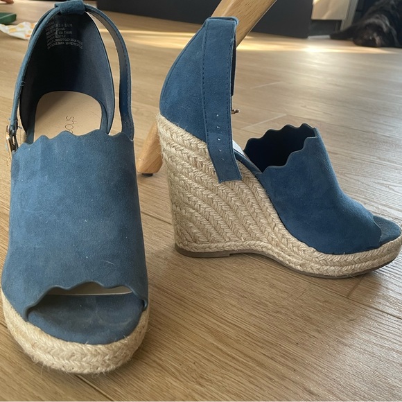 Size 5.5 blue suede espadrille style ankle strap wedge. Hardly worn. Like new! - Picture 2 of 3